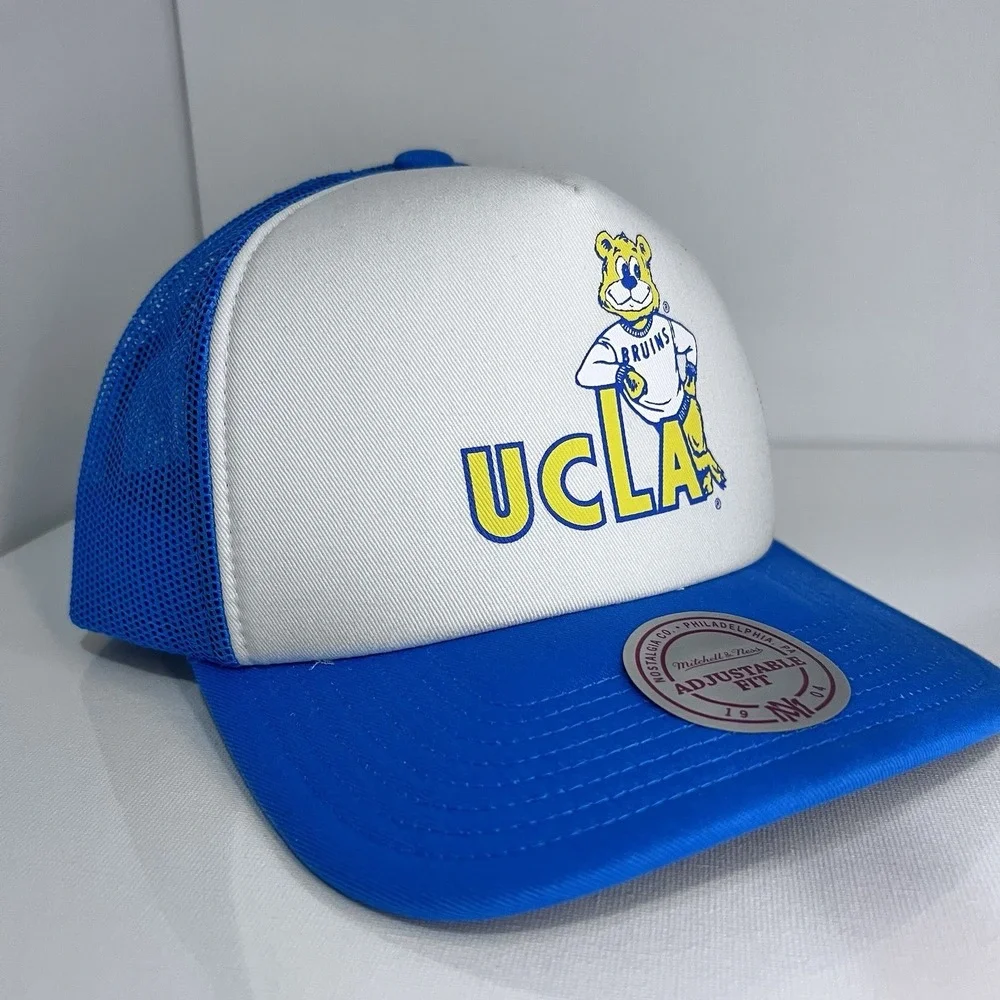 Mitchell‎ & Ness UCLA NCAA Retro Trucker Hat – New with Tags 🧢 One Size